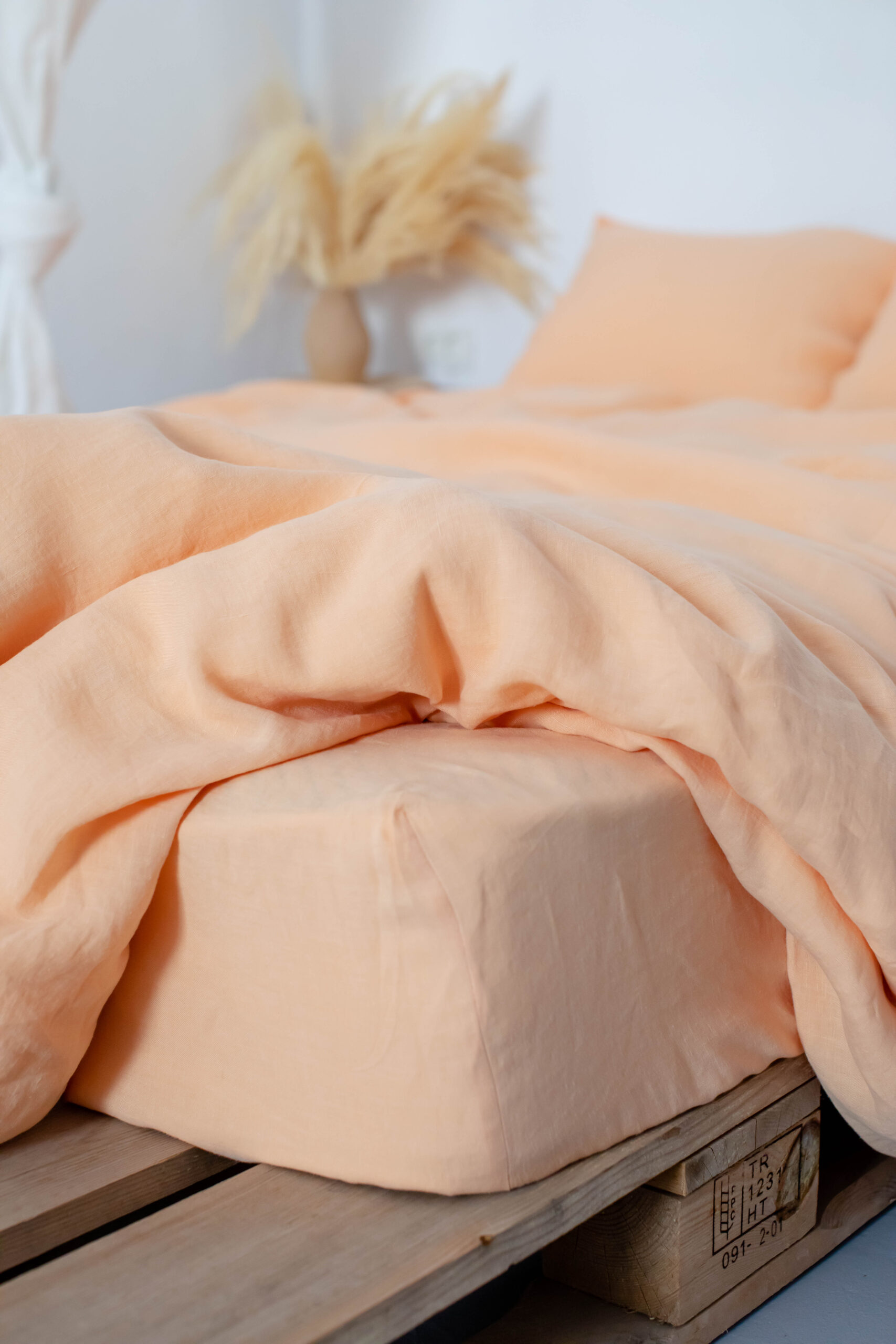 Set Peach Bite Cearșaf 90x200 și Husă Pilotă 150x200