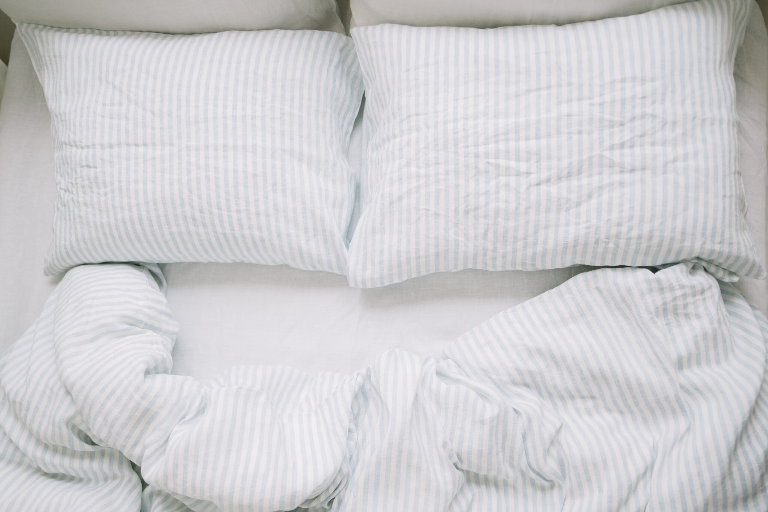 Set Dusty Blue Large Stripes Fețe de Pernă 50x70 și Husă Pilotă 220x220